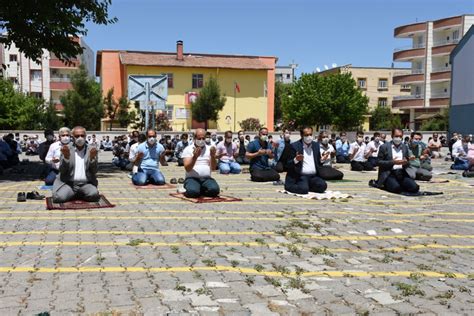 hilvan cuma namazı